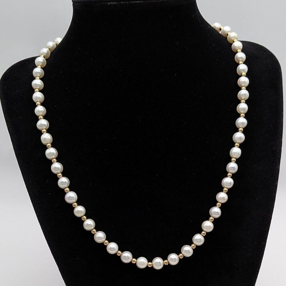 14k Yellow Gold Spacers and Clasp Freshwater Pearl Beaded Necklace 18.5in 19.61g